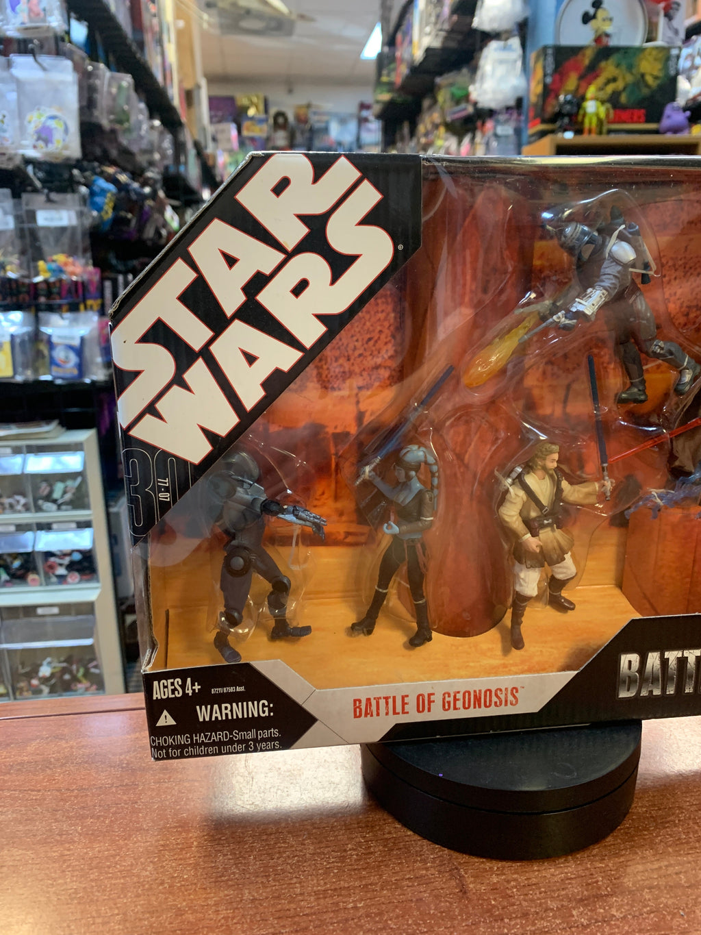 Battle of Geonosis  (Star Wars Battle Packs, Hasbro) **SEALED**