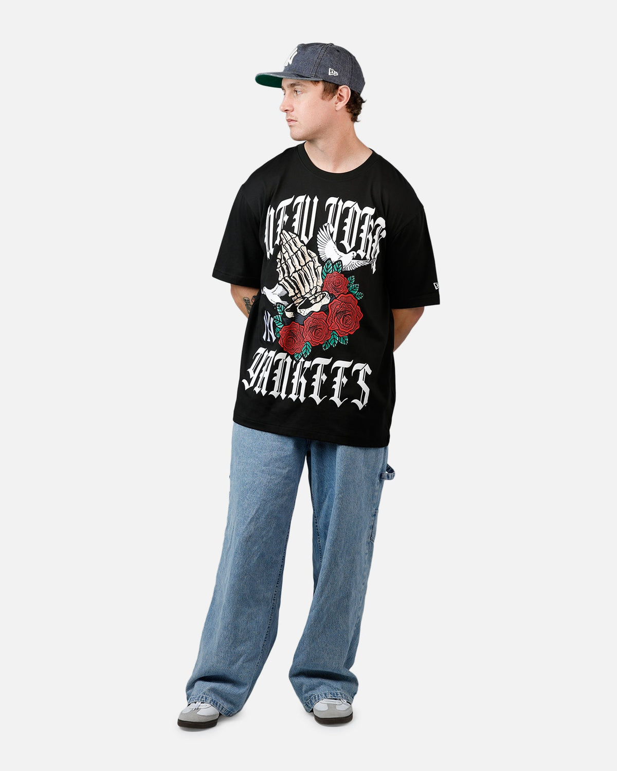 New Era New York Yankees Praying Hands T-Shirt Black