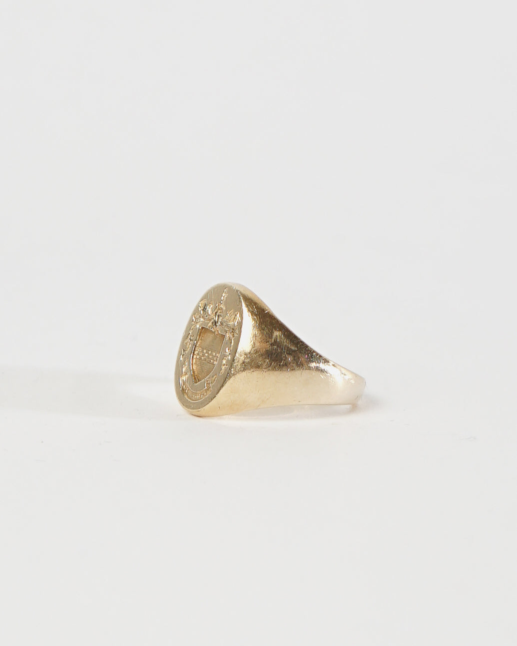 14k Gold Seal Ring / size: 9.5