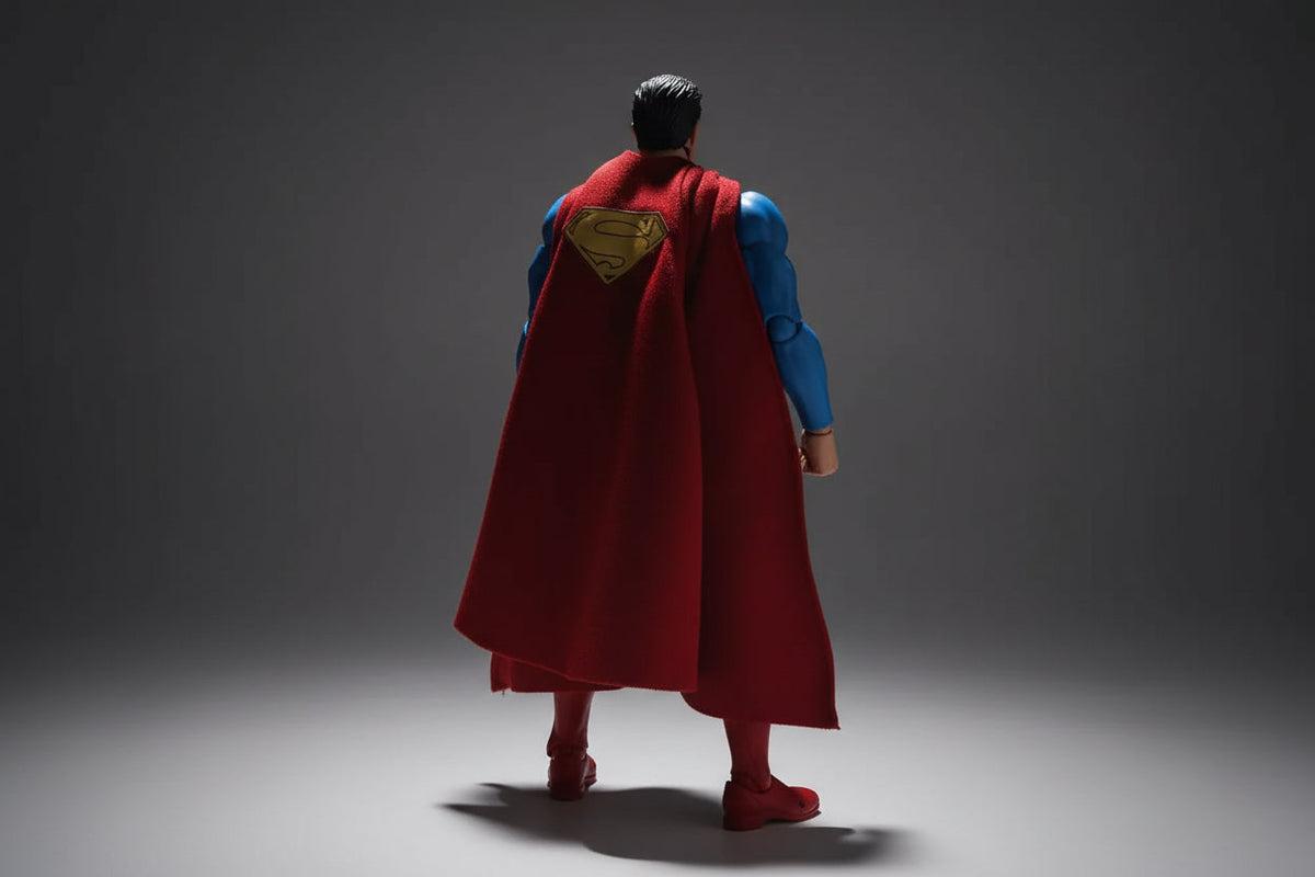 (Restock arriving soon!) Mafex No.117 Superman (Hush Ver.) by Medicom