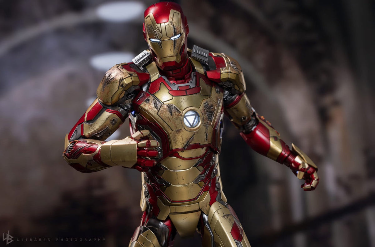 READY🔥Hot Toys MMS759D66B Marvel Ironman 3 Ironman Mark 42 (2.0) 1/6 Scale Collectible Figure (Deluxe Version) Special Edition