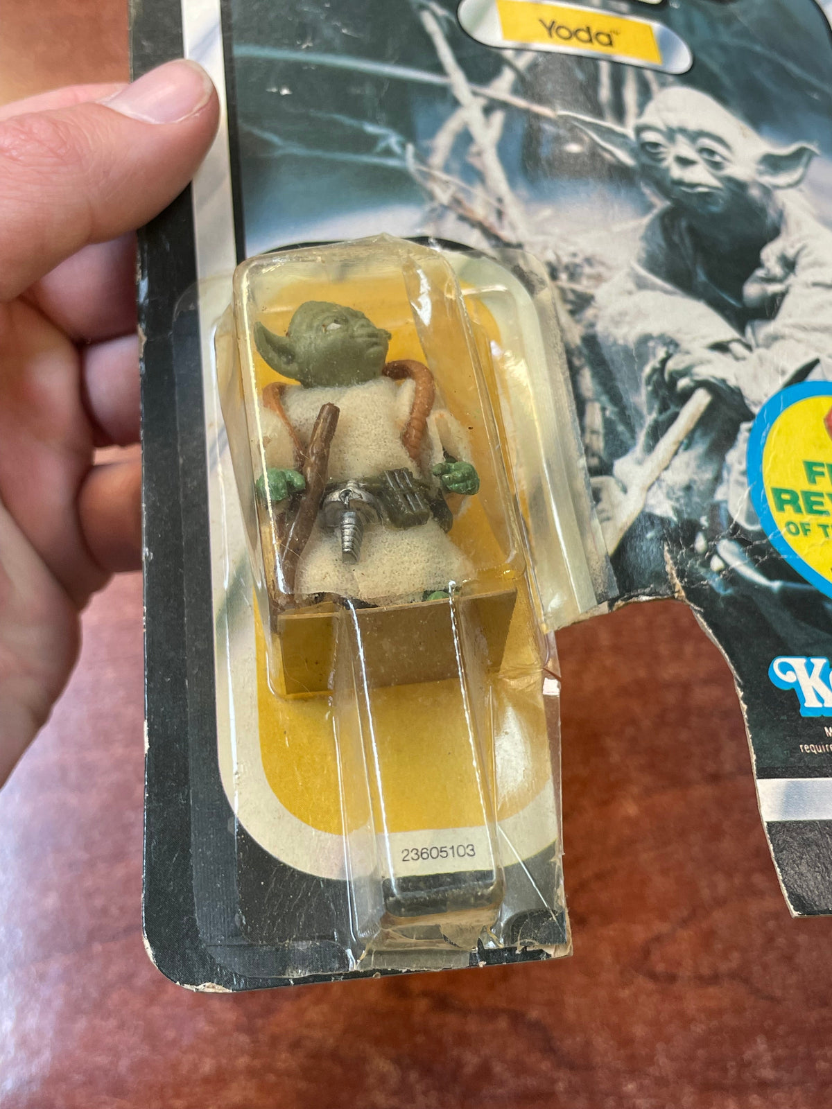 Brown Snake Yoda with Card ESB 9509 (Vintage Star Wars, Kenner) **Open Card**