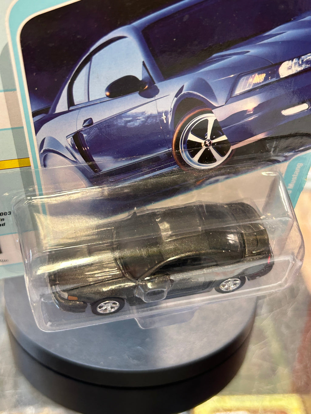 2003 Ford Mustang Grey (Johnny Lightning, Classic Gold Collection) SEALED