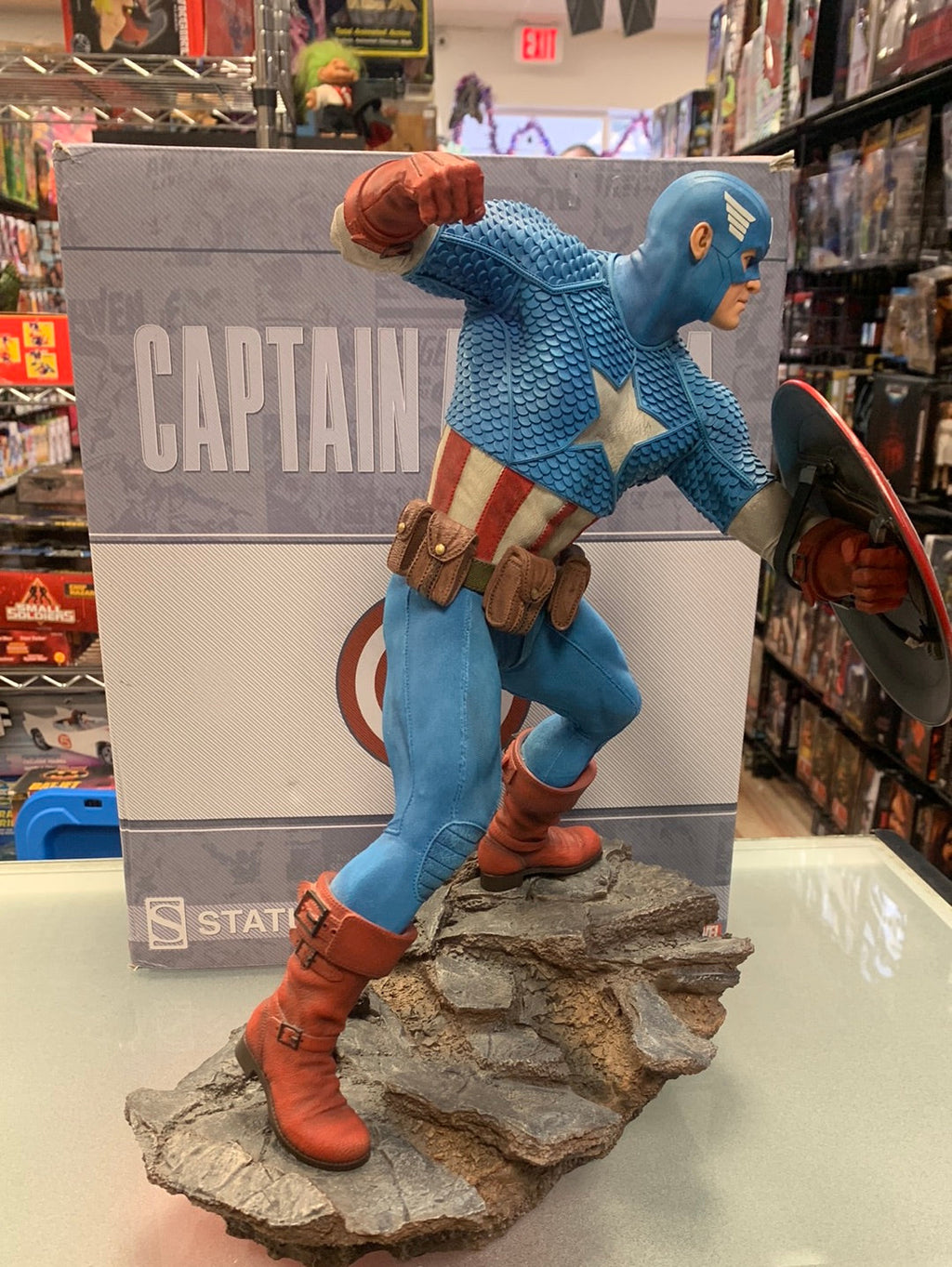 Avengers Assemble Captain America Statue (Marvel, SideShow) Open Box