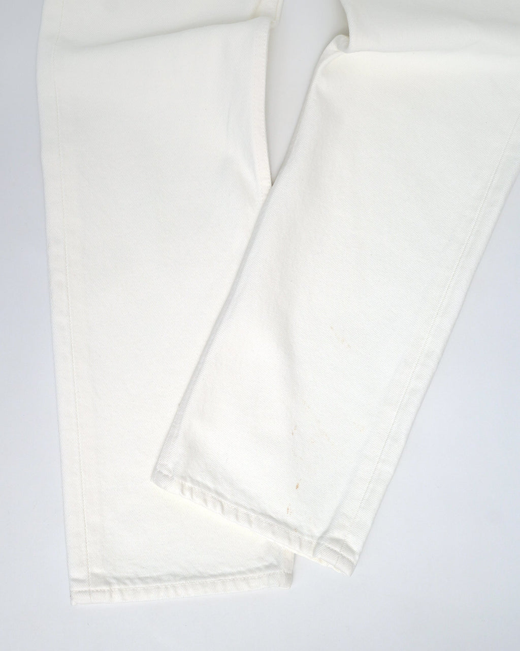 501 Straight Fit White Denim Pants / size: 27