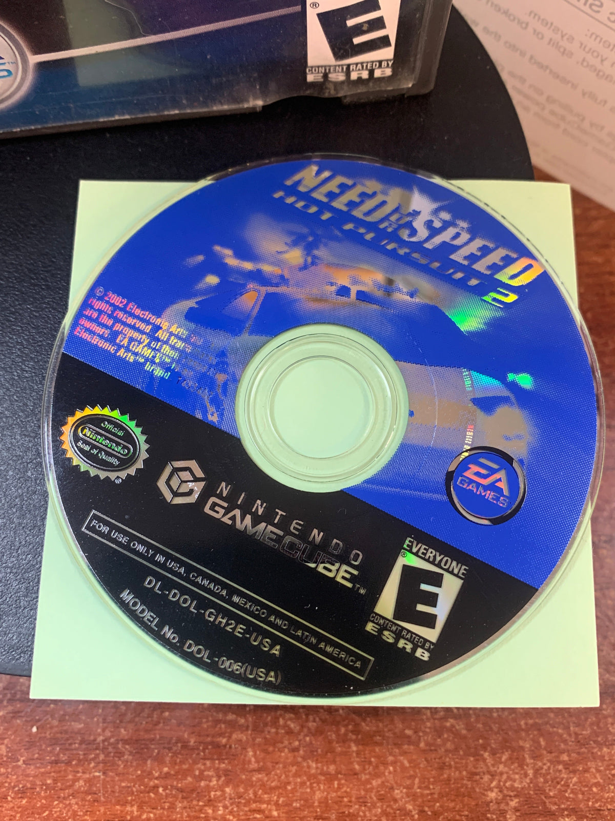 Need For Speed Hot Pursuit 2 (Nintendo Gamecube, Video Game)**TESTED**