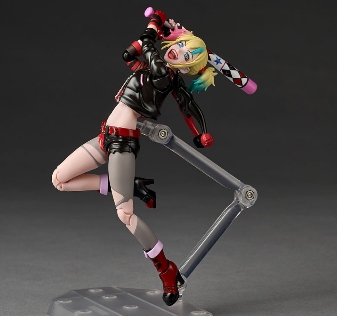 Revoltech Amazing Yamaguchi Harley Quinn Suicide Squad ISEKAI Ver. By Kaiyodo