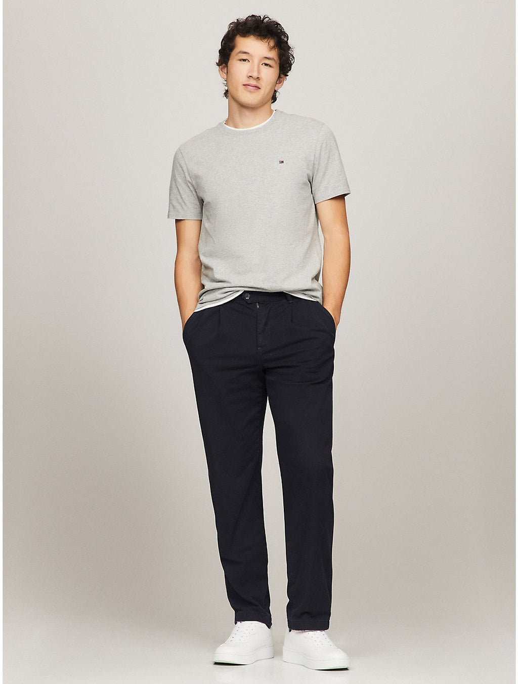 Tommy Hilfiger Men's Essential Solid T-Shirt