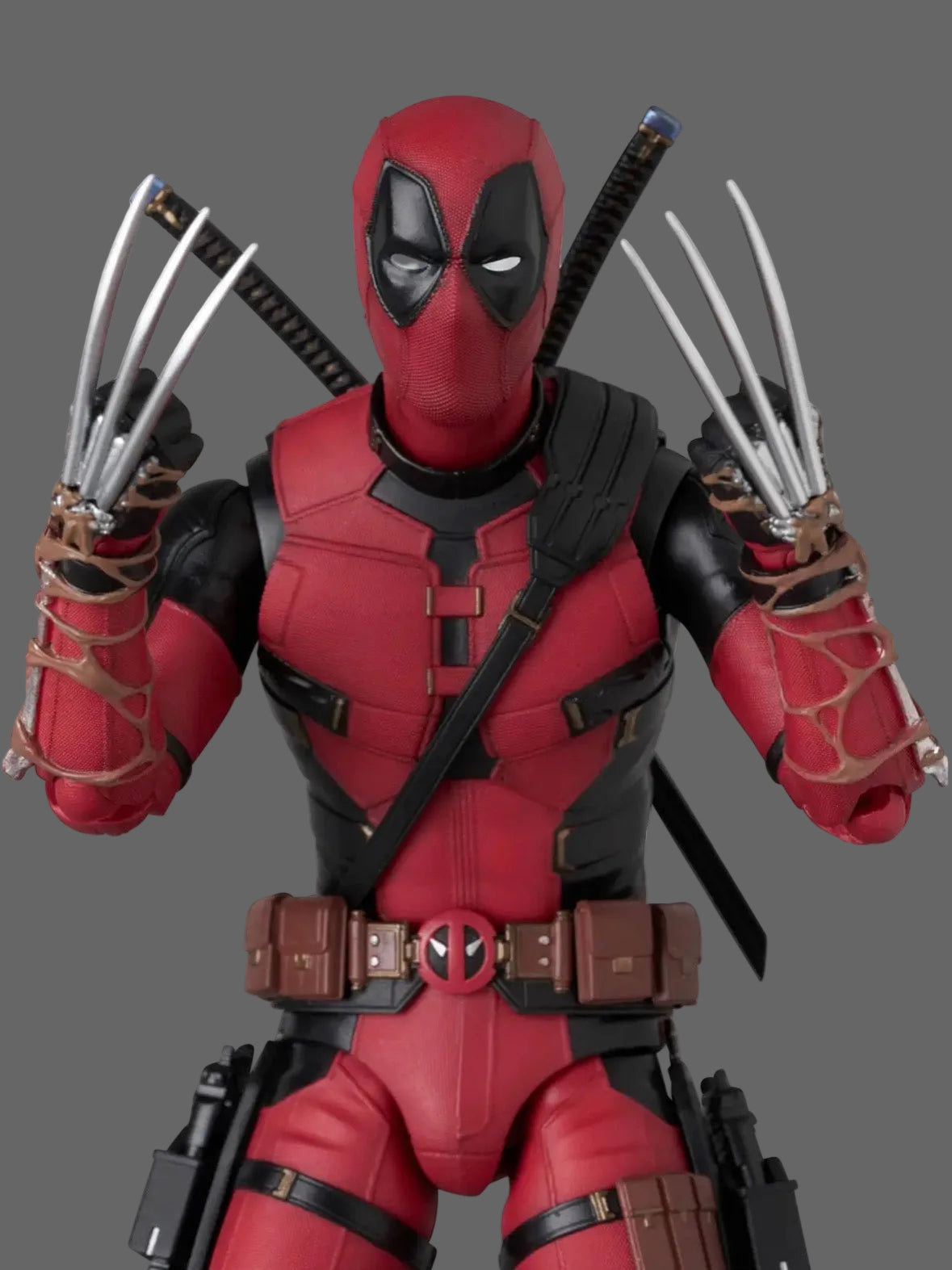 MAFEX No.284 DEADPOOL (Deadpool & Wolverine Ver.) by Medicom