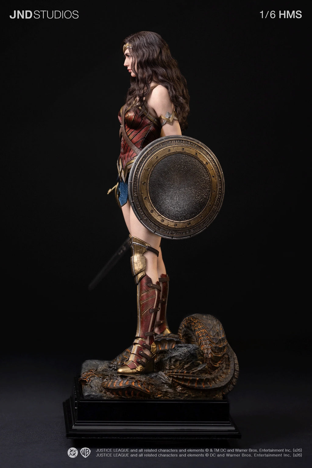 DC Justice League (2017): Wonder Woman 1/6 Hyperreal Movie Statue