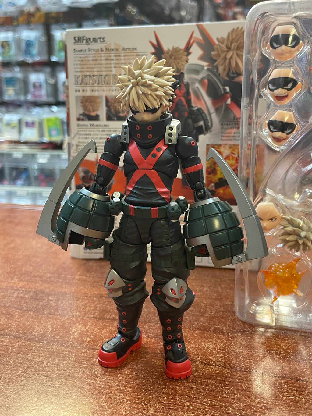 Bakugo -Great Explosion- (SH Figuarts Bandai, My Hero Academia) *COMPLETE*