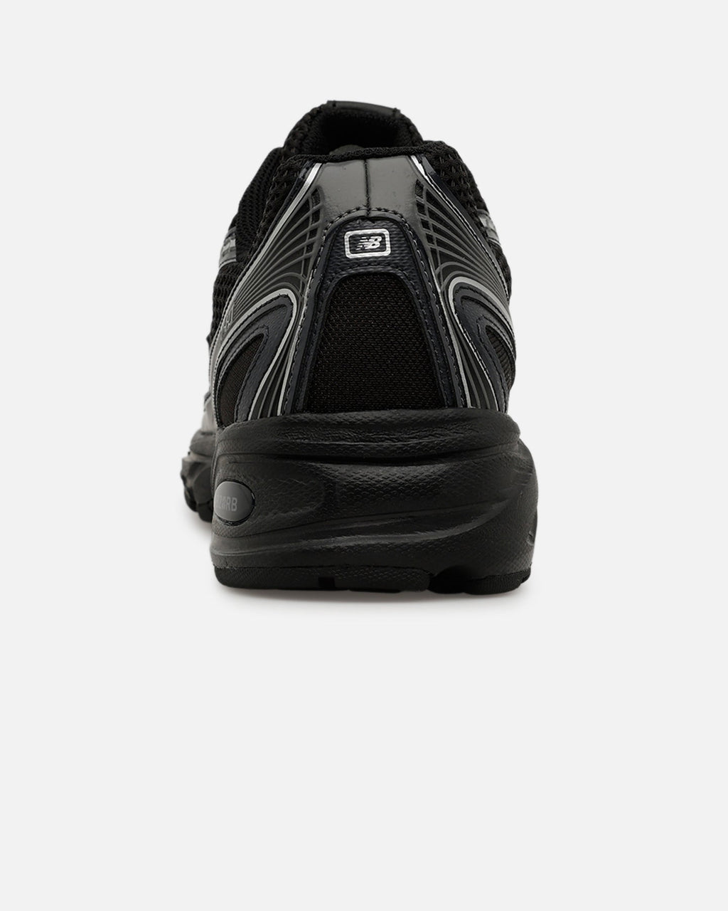 New Balance 740 Black/Silver