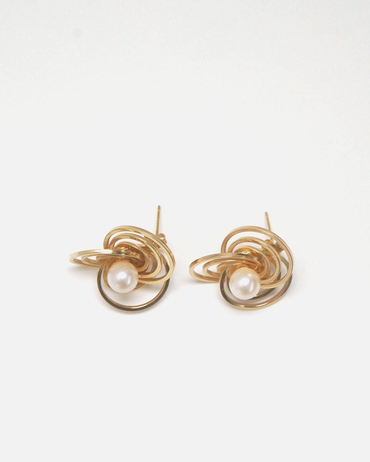 14k Gold x Pearl Earrings