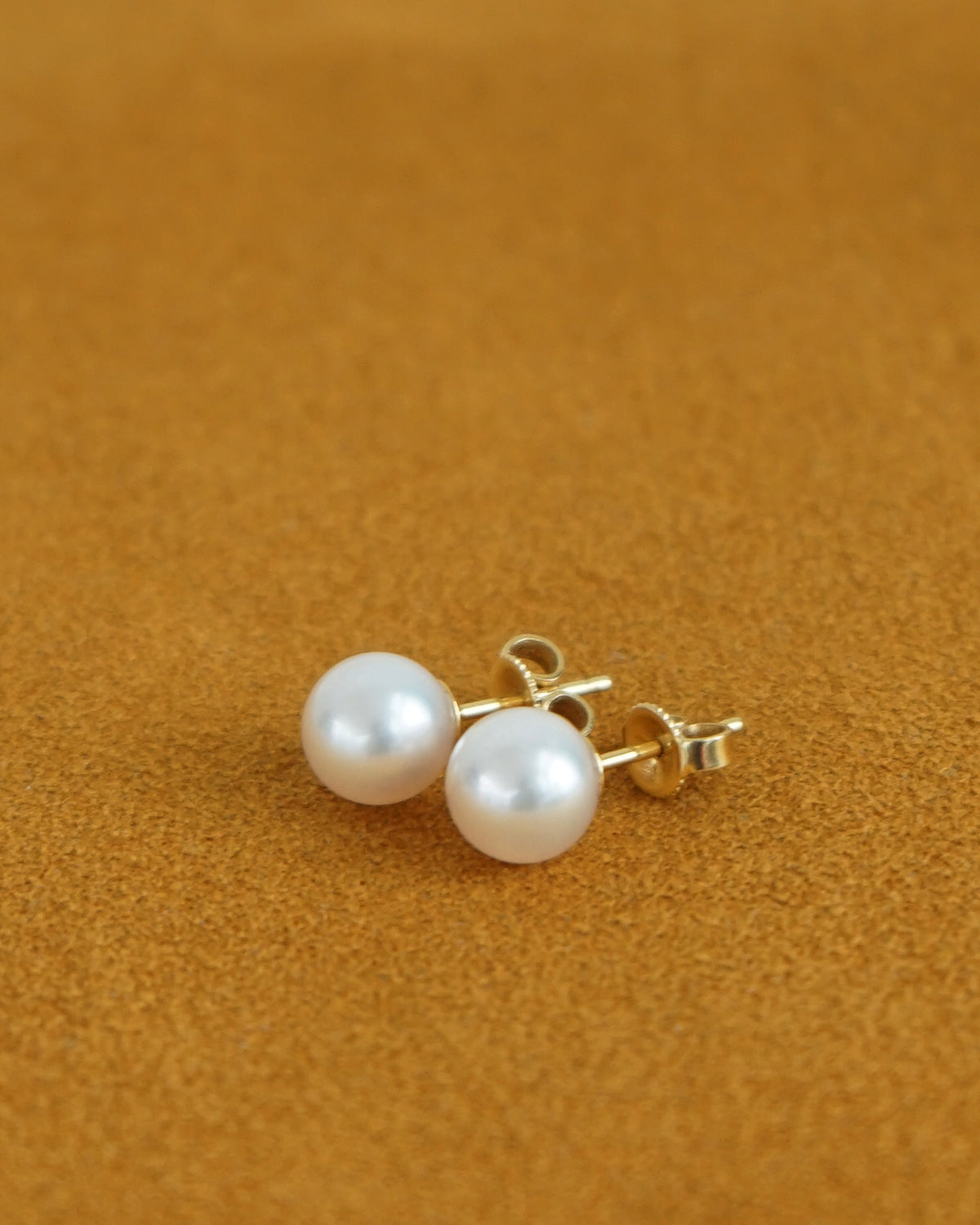 18k Gold x Pearl Earrings