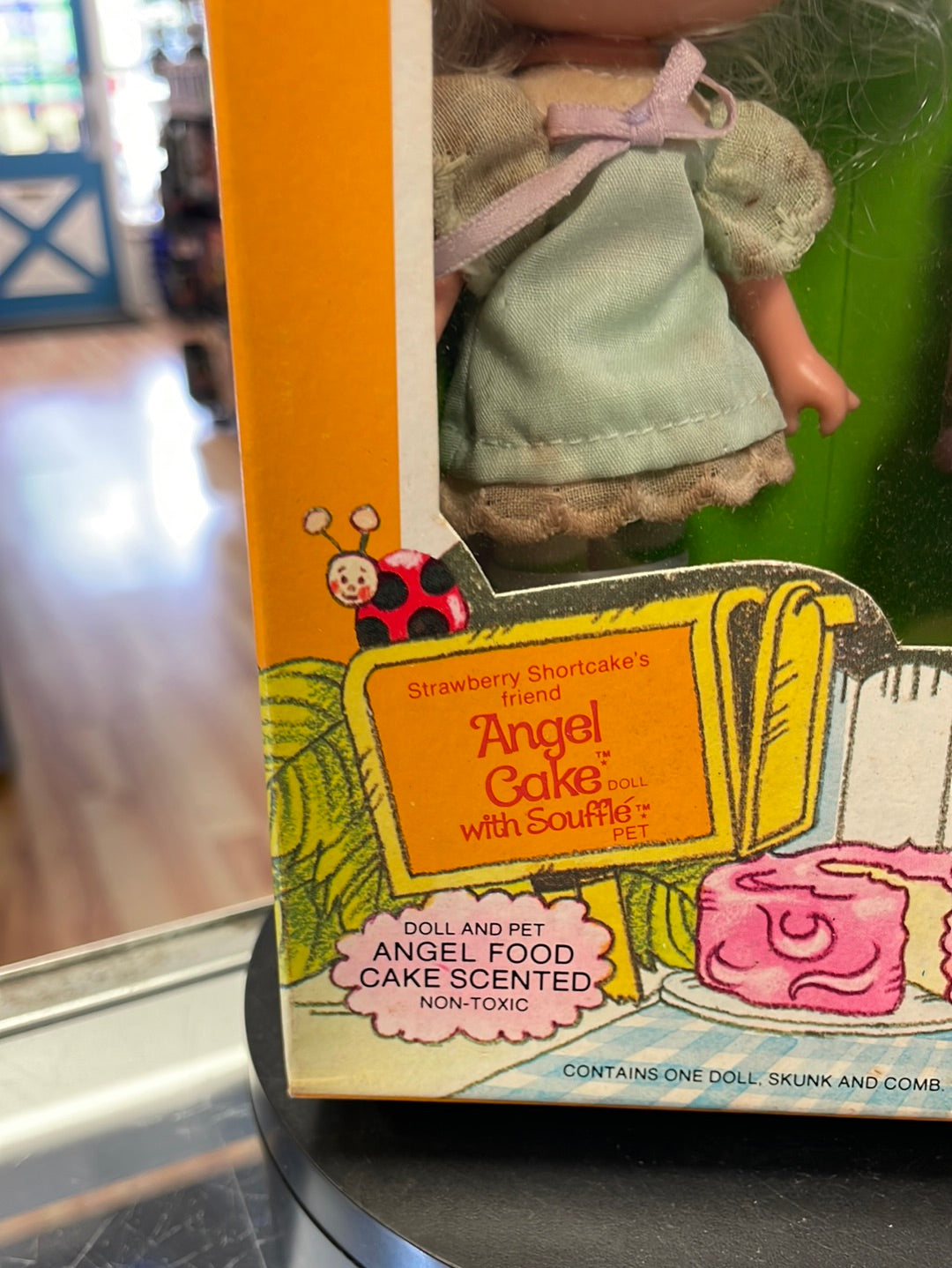 Angel Cake with Souffle (Vintage Strawberry Shortcake, Kenner) Open Box
