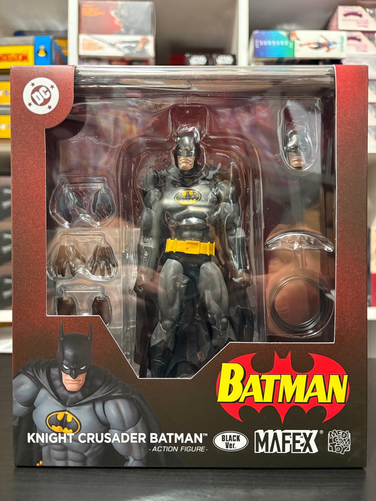 MAFEX No.270 KNIGHT CRUSADER BATMAN BLACK Ver. by Medicom