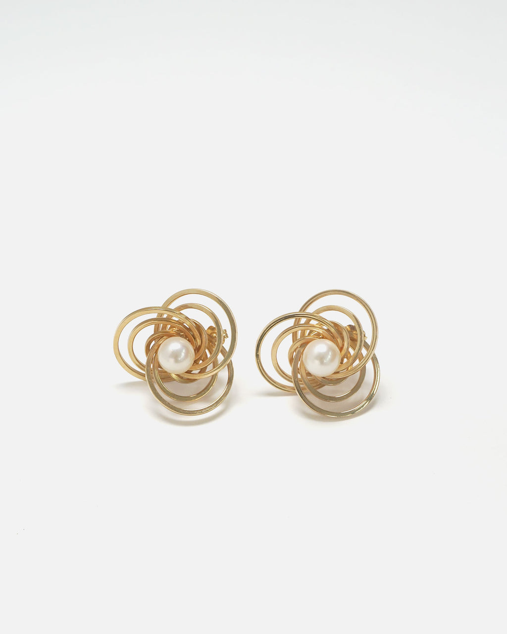 14k Gold x Pearl Earrings
