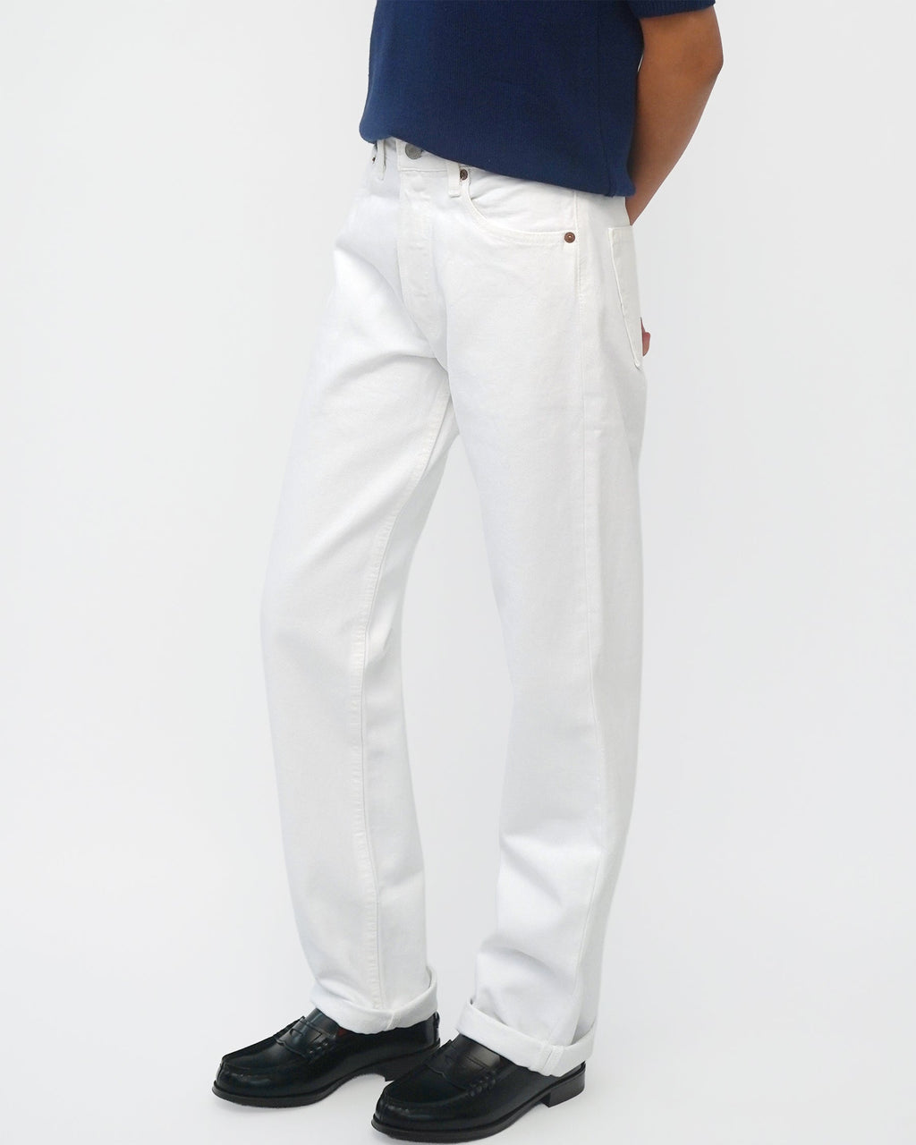 501 Straight Fit White Denim Pants / size: 28