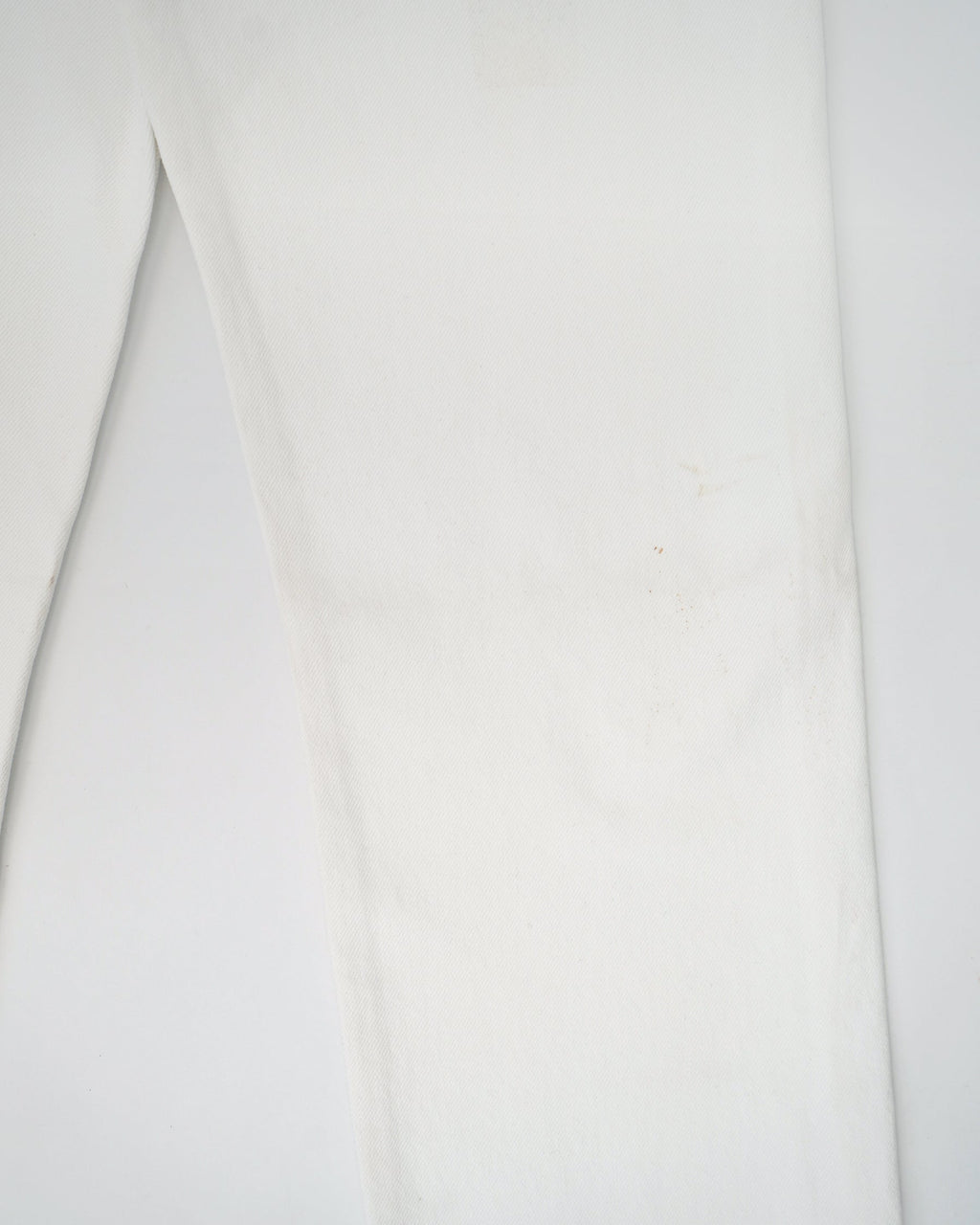 501 Straight Fit White Denim Pants / size: 28