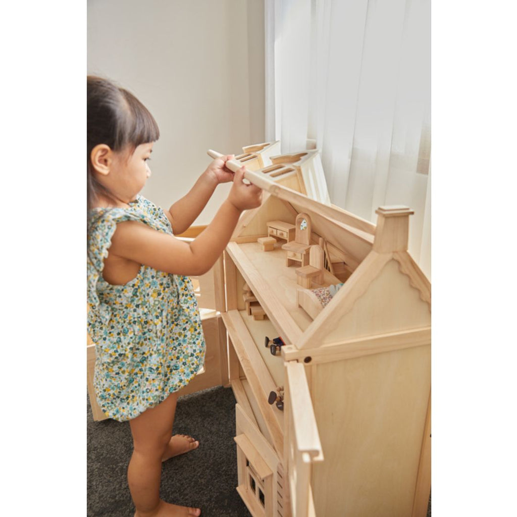 Victorian Wooden Dollhouse