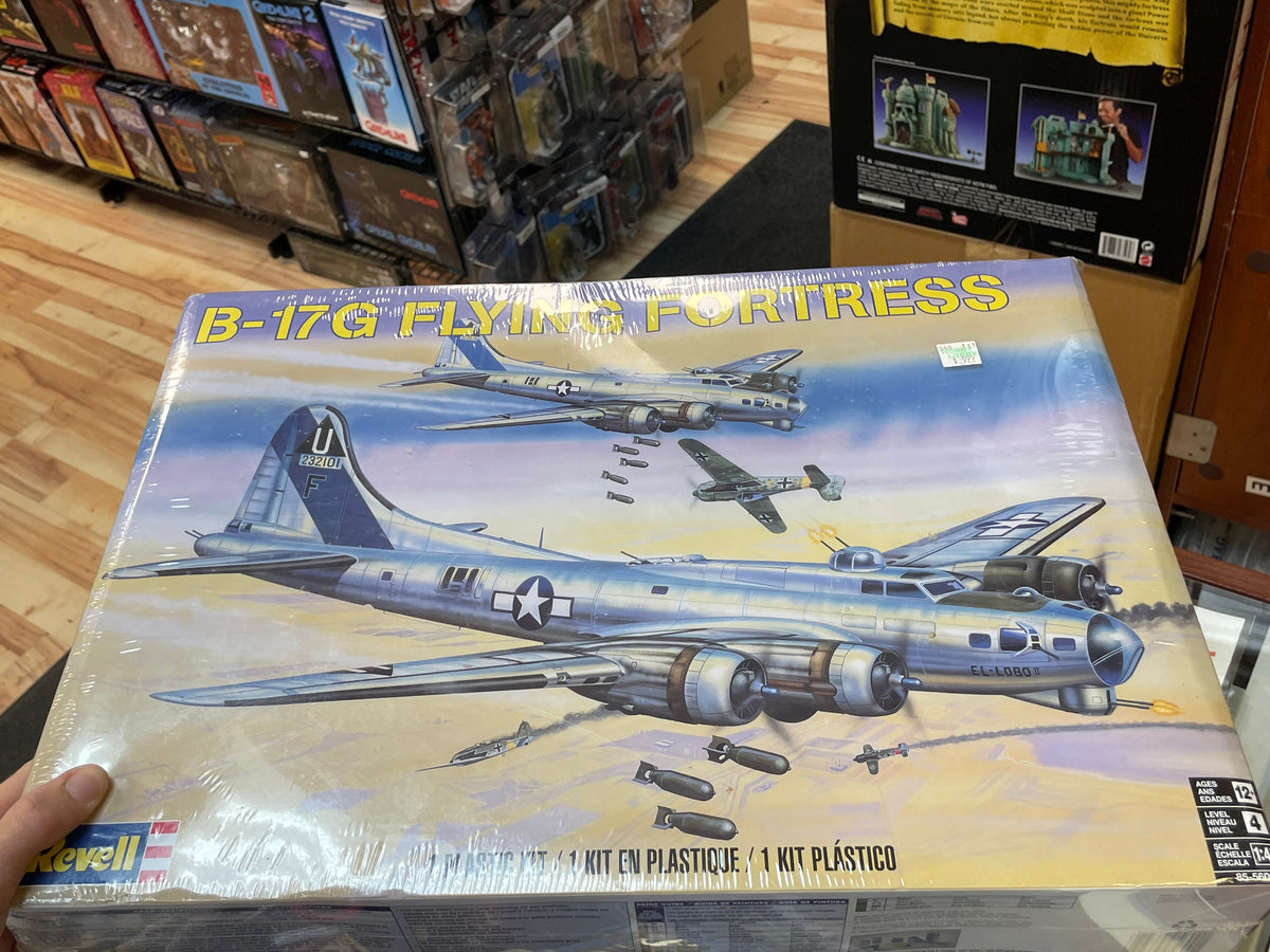 B-17G Flying Fortress 1:48 #85-5600 (Revell Monogram, Model Kit) SEALED