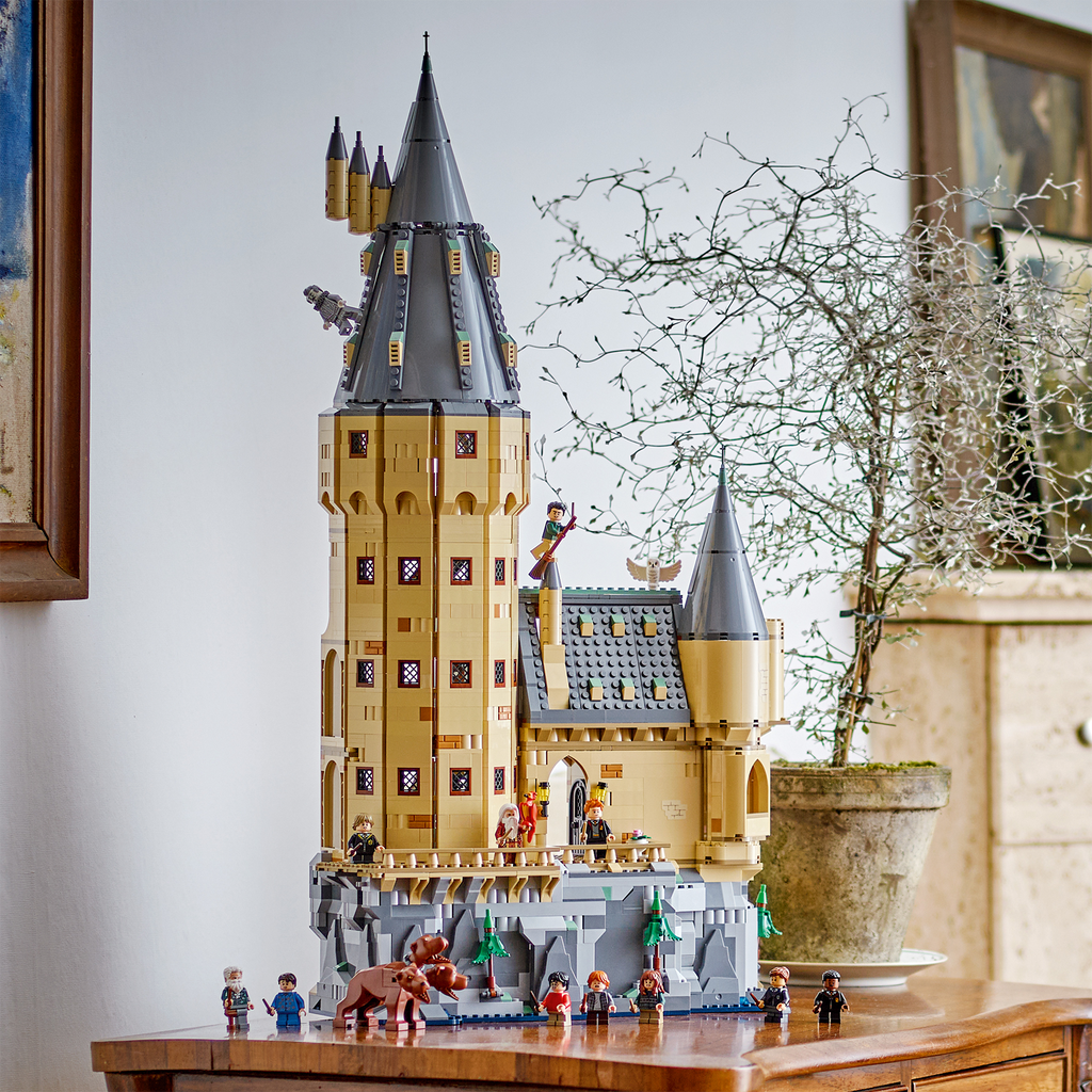 Hogwarts Castle - The Main Tower LEGO®