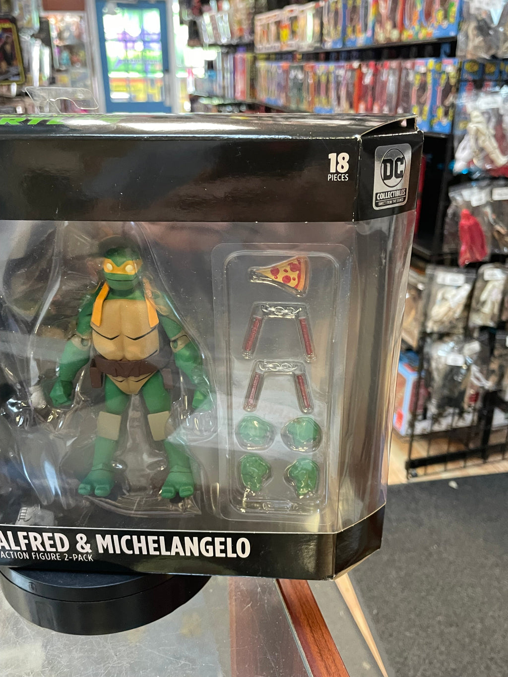 Alfred & Michelangelo (TMNT Ninja Turtles, DC Collectibles) **SEALED**