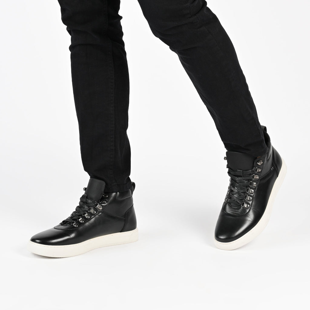 Vance Co. Ortiz Lace-up High Top Sneaker