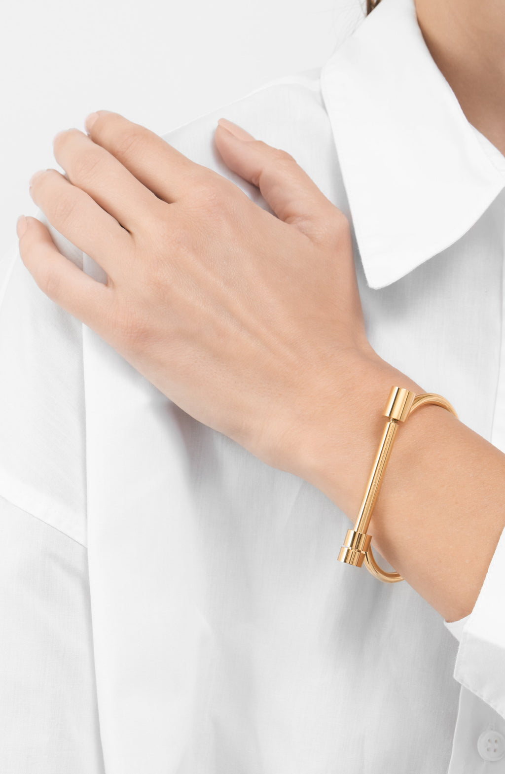 Adornia Screw Cuff gold