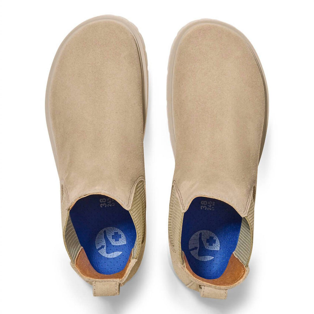 Women’S Highwood Slip On Suede Leather Boots In Taupe