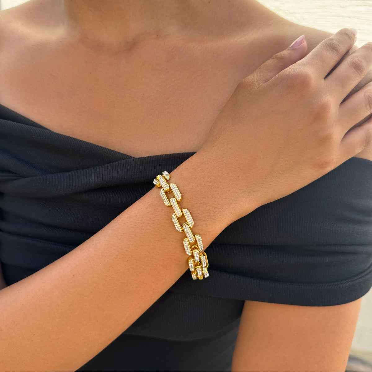 Gold Plated Crystal Encrusted Link Chain Bracelet