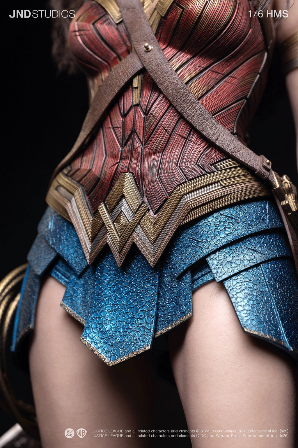 DC Justice League (2017): Wonder Woman 1/6 Hyperreal Movie Statue