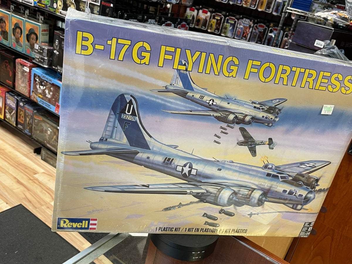B-17G Flying Fortress 1:48 #85-5600 (Revell Monogram, Model Kit) SEALED