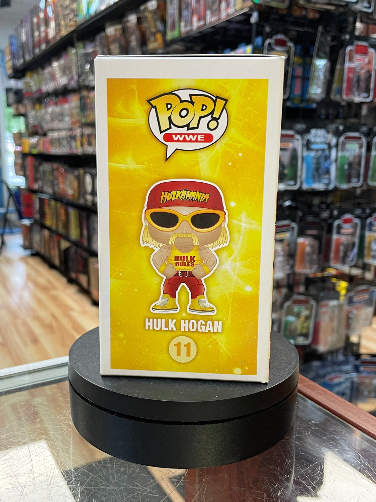 Hulk Hogan #11 (Funko Pop, WWE) SHOP EXCLUSIVE