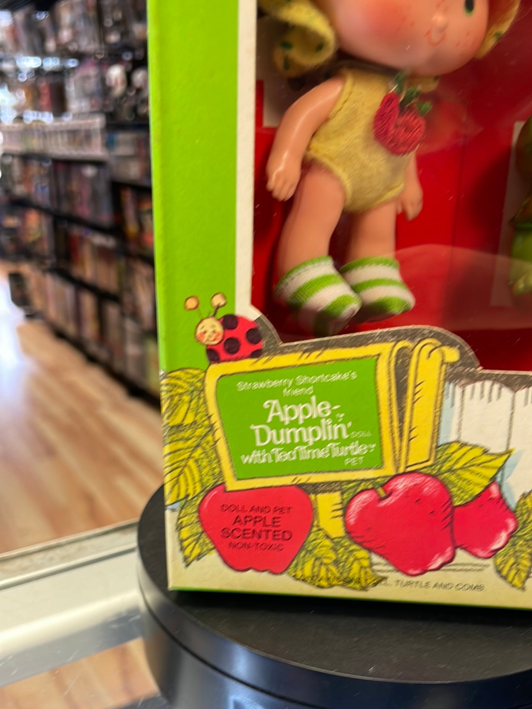Apple Dumplin with Tea Time Turtle (Vintage Strawberry Shortcake, Kenner) Sealed