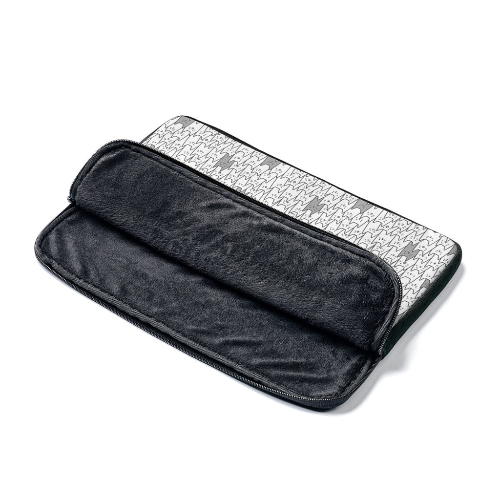 Crowded Cats Laptop Sleeve