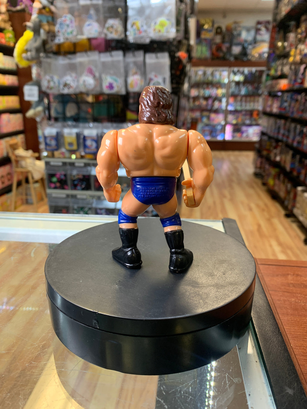 Hacksaw Jim Duggan with Wood 9057 (Vintage WWF WWE, Hasbro)