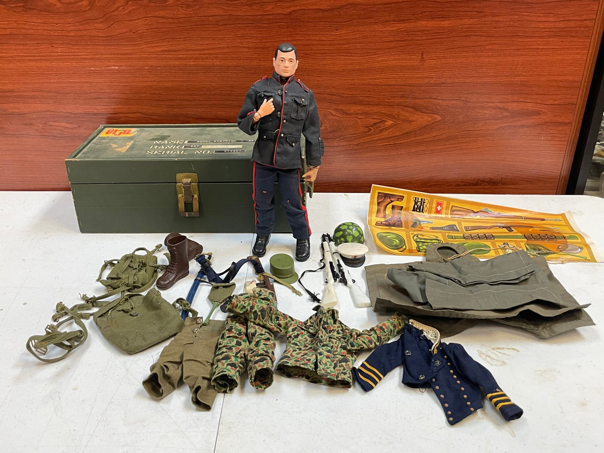 Action Marine with Foot Locker (Vintage 12” GI Joe, Hasbro) **Original**