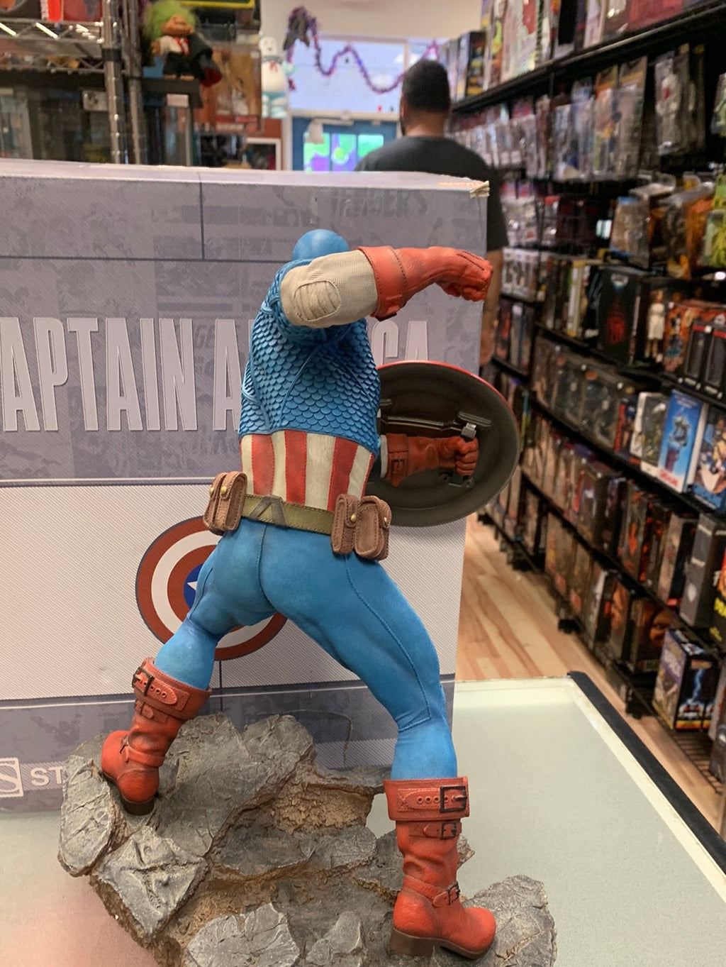 Avengers Assemble Captain America Statue (Marvel, SideShow) Open Box