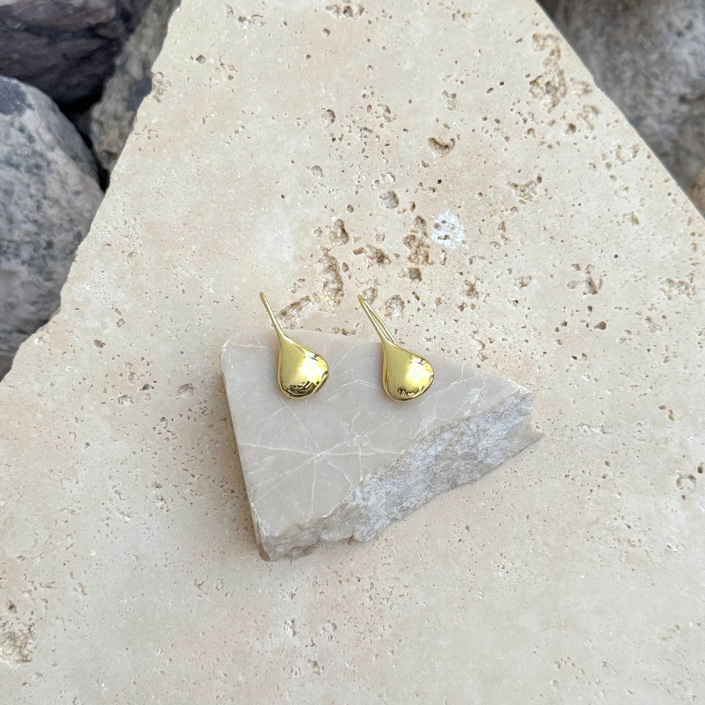 14k Gold Plated Rain Drop Wire Earrings