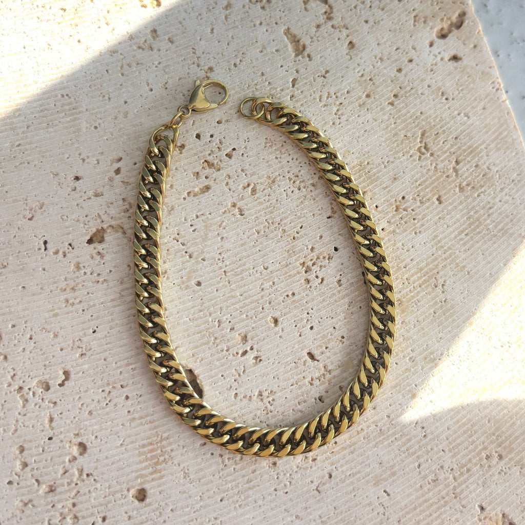 Men's Tarnish Resistant 18k Gold Plated 7mm Cuban Chain Bracelet