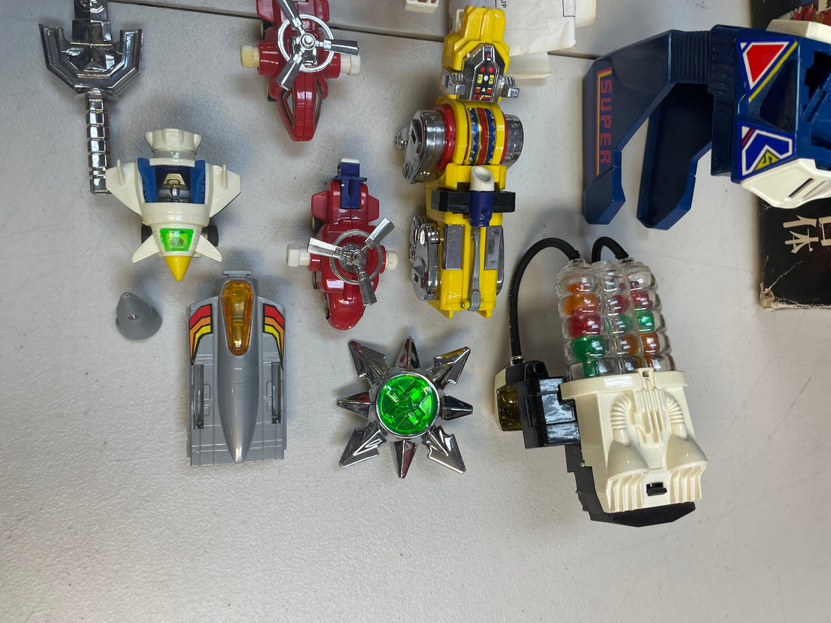 Super Combination Robot B/O 17 in 1 (Vintage Voltron KO, Hsiang Shan Toys)