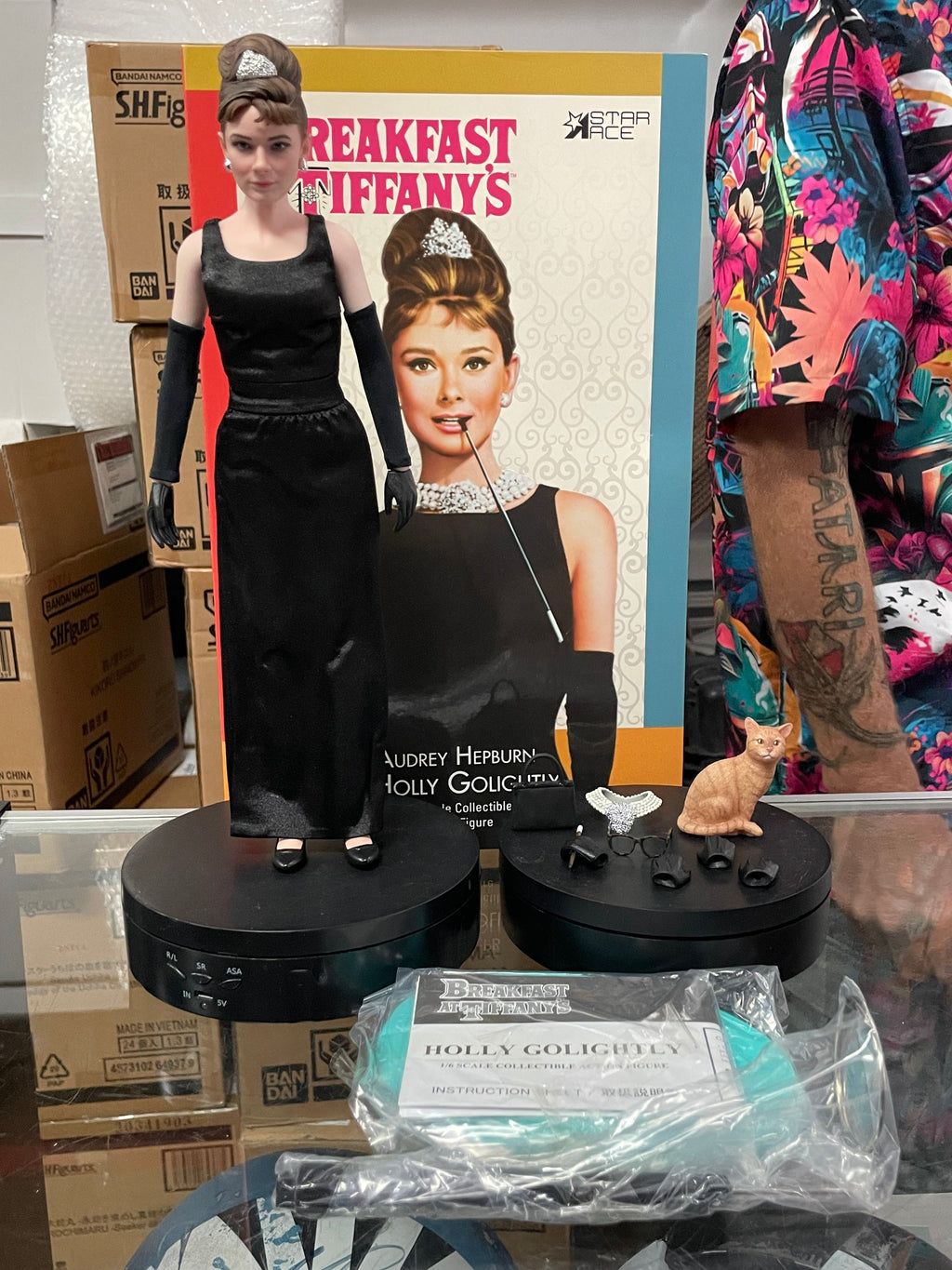 Audrey Hepburn as Holly -1/6 Scale- (Breakfast at Tiffany's, Star Ace) **COMPLETE**
