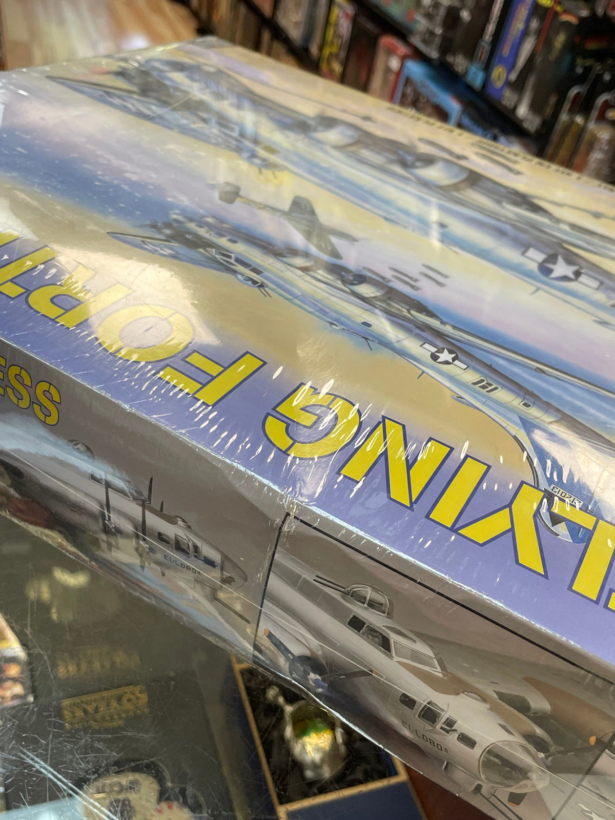 B-17G Flying Fortress 1:48 #85-5600 (Revell Monogram, Model Kit) SEALED