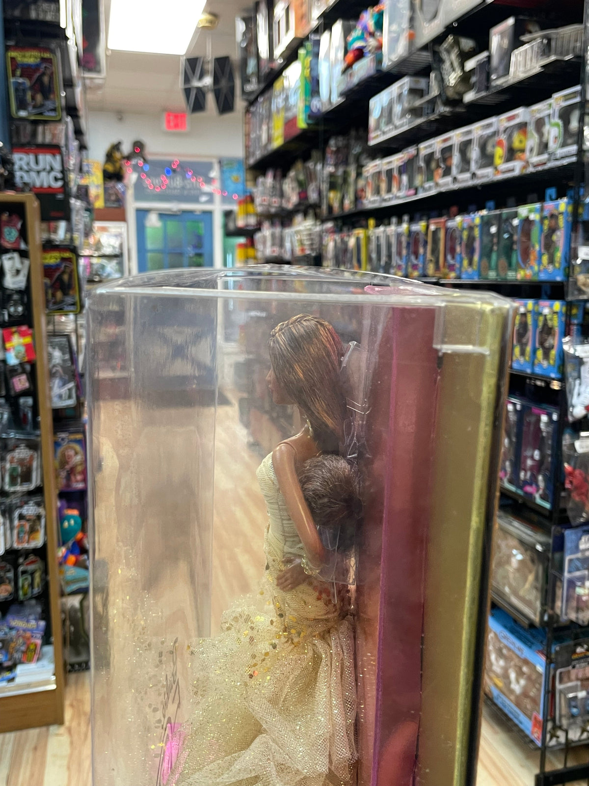 50th Anniversary Doll African American Gold Dress #N5860
(Barbie, Mattel) **SEALED**