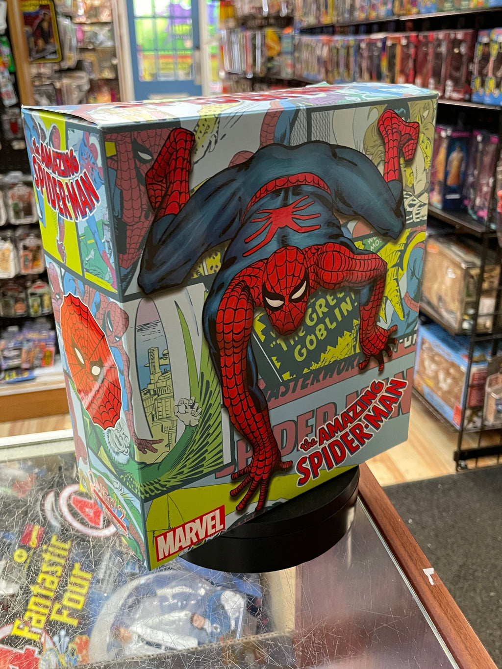 Amazing Spider-Man (Mezco One:12, Marvel) **COMPLETE**