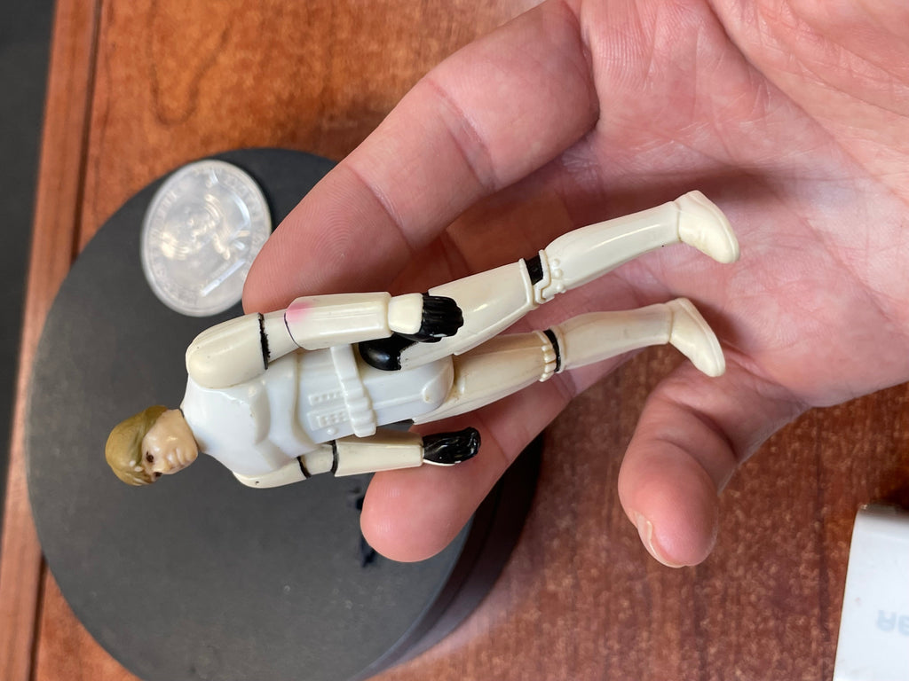 Stormtrooper Luke Skywalker with Black Blaster & Coin (Vintage Star Wars, Kenner)