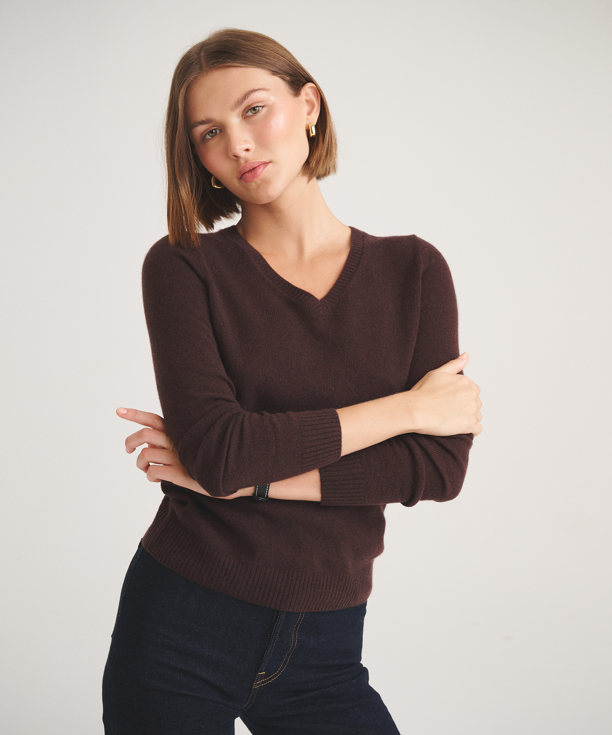 Basic Cashmere V-Neck Sweater 