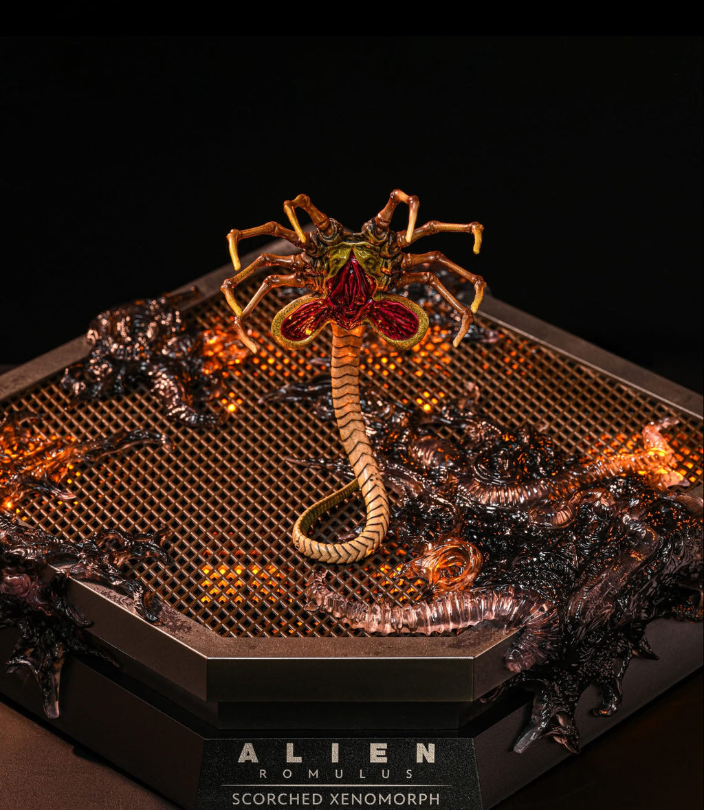READY🔥Hot Toys MMS784 Alien: Romulus 1/6th scale Scorched Xenomorph Collectible Figure