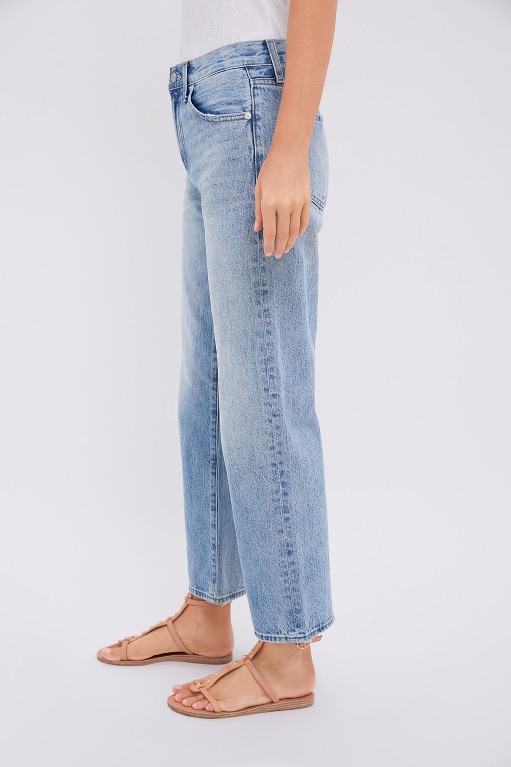 Bowie Lexi Mid Rise Bowed Straight